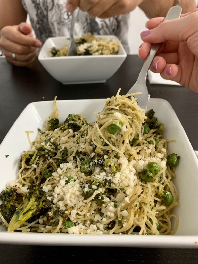 broccoli pesto pasta with peas vegetarian